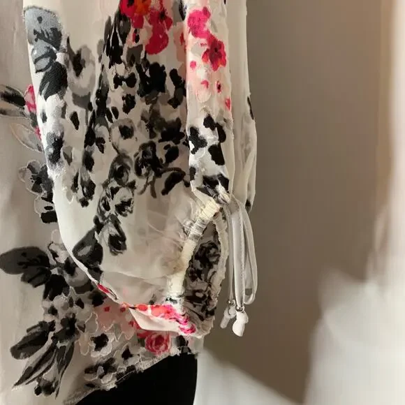 WHBM white pink floral burnout sheer top XXS NWT - Picture 7 of 14